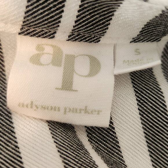 Adyson Parker Striped Roll Tab Sleeve Dress - Picture 2 of 6